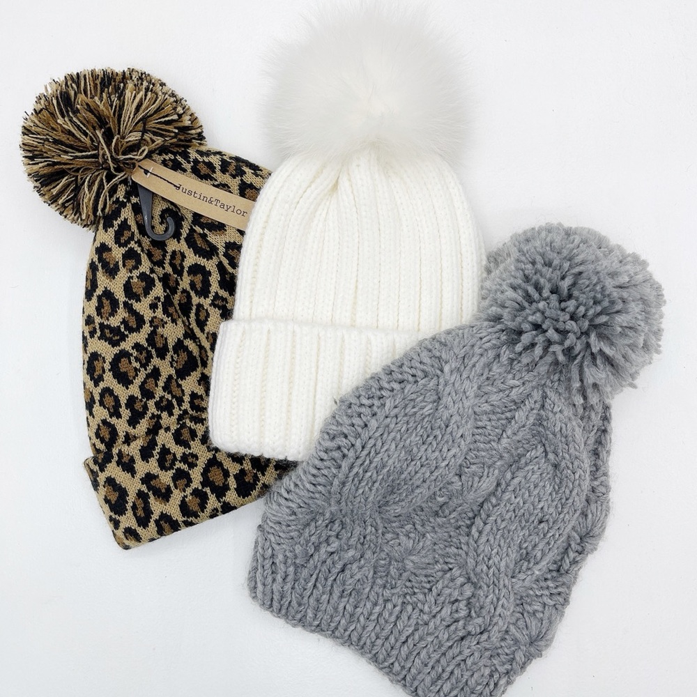 Ribbed Pom Beanies (lot of 3)